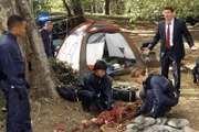 BONES: L-R: The Jeffersonian team, Dr. Clark Edison (guest star Eugene Byrd), Cam (Tamara Taylor), Brennan (Emily Deschanel) and Booth (David Boreanaz) investigate the death of the daughter of a wealthy family whose remains were found in a national park in the "The Nail in the Coffin" episode of BONES.