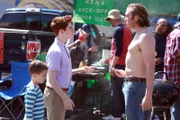 Jimmy (Scott MacArthur) soll mit Ben (Jack Stanton) einen Männertag verbringen, damit sie sich nicht mehr wie Weicheier benehmen.