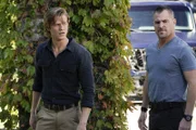 MacGyver (Lucas Till, l.); Jack Dalton (George Eads, r.)