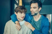 School of Champions Staffel 1 Folge 2  Für einmal versöhnt: Imre Lichtenberger als Nikki Auer, Jakob Seeböck als Mark Auer