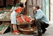 Kiki (Thuy-Anh Cao) und Uwe (Lennardt Krüger).