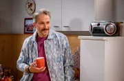 Miro (Pablo Sprungala) will sein „neues Leben“ beginnen und das nachholen, was er sich seit Lillys Tod versagt hat.