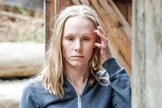 Susanne Wuest (Lucy Dolzer).