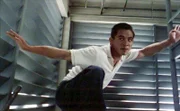 Jet (Jet Li) ist gewappnet..