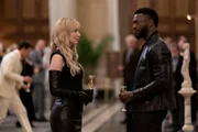 Parker (Beth Riesgraf) und Alec Hardison (Aldis Hodge)