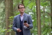 Lars Englen (Ingo Naujoks) hat in der Nähe des Tatorts ein Handy gefunden.