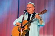 Der Film dokumentiert die derzeit mutigsten und politischsten unter den erfolgreichen Karnevalisten. Kasalla, die Band "Brings", Bernd Stelter (Foto) und andere Bühnenstars. Sie sorgen für Stimmung und Lacher mit Nachhall.