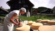 Immer mehr QueraussteigerInnen gehen als HirtInnen, SennerInnen oder KäsermacherInnen auf die Alm, Sieglinde Weger aus Kärnten ist eine davon.