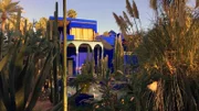 Blick auf den Garten Jardin Majorelle in Marrakesch.