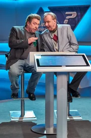 Günther (Armin Rohde, l mit Wolfgang (Ludger Pistor).
