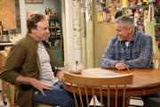 Don Burns (Kevin Nealon, l.); Adam Burns (Matt LeBlanc, r.)