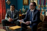 Chunk Palmer (Christopher Jackson, l.); Dr. Jason Bull (Michael Weatherly, r.)