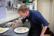 Descente en cuisine aux 3 sifflets Ã  Vevey. Chef invitÃ©: Benjamin Luzuy