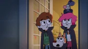 Bo, Flo und die anderen verkleiden sich als Vampire um ihre tyrannische Babysitterin, Miss Molly, zu erschrecken und so loszuwerden.