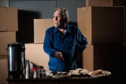 Albert "Pops" Solomon (George Segal)