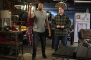 Irwin (Finesse Mitchell, l.); Mike (Jason Biggs, r.)