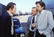 (v.l.n.r.) William Mulder (Peter Donat); Dr. Openshaw (Nick Tate); Der Krebskandidat (William B. Davis)