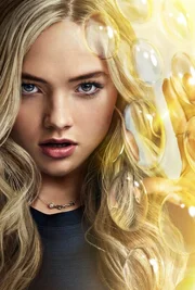 Lauren Strucker (Natalie Alyn Lind) Lauren Strucker (Natalie Alyn Lind)
