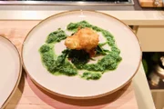 Zweierlei vom Spinat mit Knusper-Ei 5,15 € Mittwoch 5,49 € von Pauline Rößle