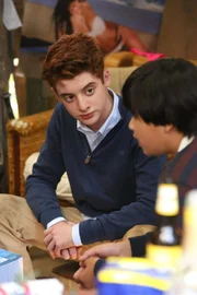 Möchte seinen Jungsclub wieder cool machen: Chip (Thomas Barbusca) ...