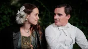 Ottilie (Kristin Suckow) erwartet einen Antrag von Philipp (Hannes Wegener).