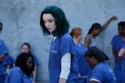 Lorna Dane (Emma Dumont)