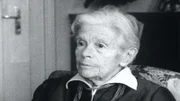 Katia Mann 1969 in ihrem Haus in Kilchberg bei Zürich.