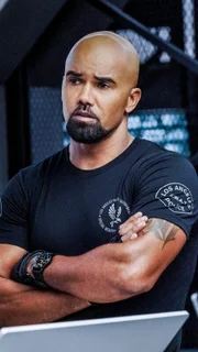 Daniel 'Hondo' Harrelson (Shemar Moore)