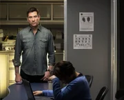Remy Scott (Dylan McDermott)