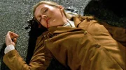 Die High School-Schülerin Emily Milius (Deja Kreutzberg) wird tot auf der Straße gefunden.