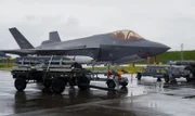 Schwerbewaffnet und unsichtbar: das F-35 Tarnkappen Kampfflugzeug Norwegen.
