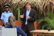 Humphrey (Kris Marshall) bei einer Zeugenbefragung.