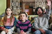 L-R: Sue Heck (Eden Sher), Brick Heck (Atticus Shaffer), Axl Heck (Charlie McDermott)