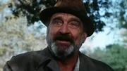 Unzertrennlich: Mark (Victor French) verkleidet sich als Penner.