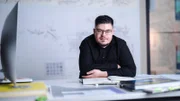 Elias von Martial ist Künstler und erschafft zeichnerisch seine eigene Fantasywelt.
