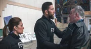 (v.l.n.r.) Special Agent Maggie Bell (Missy Peregrym ); Special Agent Omar Adom 'OA' Zidan (Zeeko Zaki); Daniel Lagos (Craig Walker)