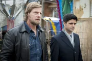 On left: Mick Brisgau (Henning Baum) and on right  Andreas Kringge (Maximilian Grill).