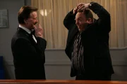 L-R: Robert Goulet as himself, Doug Heffernan (Kevin James)