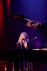 LYLIT Eva Klampfer.