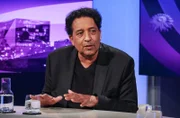 Zu Gast bei Moderatorin Sandra Maischberger: Cherno Jobatey (Journalist und Moderator).