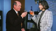 Jutta (Claudia Loerding), die in Karl Heinz (Wolfgang Finck) das Ebenbild ihres geliebten Gerhard sieht, wird für diesen bald zur willigen Komplizin.