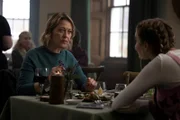 Nicola Walker als DI Annika Strandhed, Silvie Furneaux als Morgan Strandhed