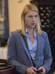 Carrie Mathison (Claire Danes)