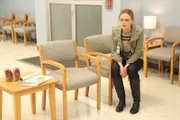 Die Ereignisse bringen selbst einen so rationalen Menschen wie Brennan (Emily Deschanel) an den Rand des emotionalen Zusammenbruchs.