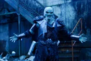 Die Wraith glauben nach langem Warten endlich ihren Willen zu bekommen, doch so einfach lässt das Stargate-Team sie nicht gewinnen ...