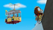 Der Helikopter kommt dem höhenängstlichen Bergsteiger Lionel zur Hilfe.