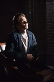 Kit Walker (Evan Peters)