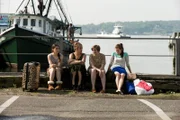 Shoshaanna (Zosia Mamet, l.), Jessa (Jemima Kirke, 2.v.l.), Hannah (Lena Dunham, 2.v.r.) und Marnie (Allisson Williams, r.).