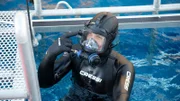 Melissa in the cage in the water