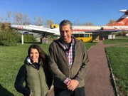 Michael Manousakis (r.) und Julie (l.)